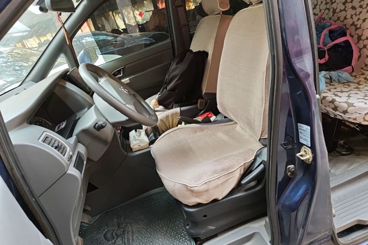 Used Dongfeng Shuaike 2011 1.6L Manual Comfort 7-Seater