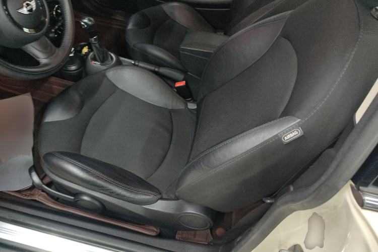 Used MINI MINI 2011 1.6L COOPER Fun
