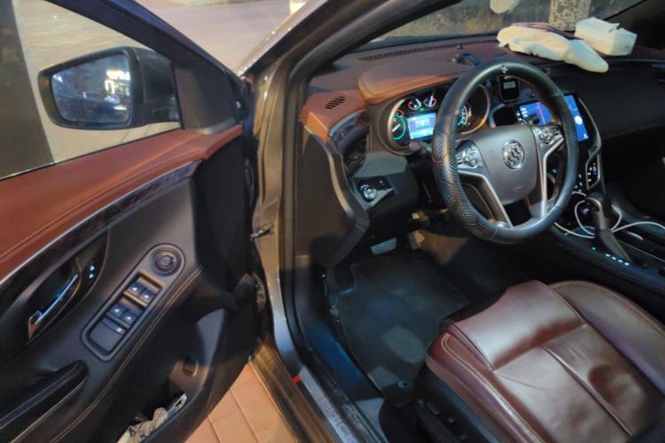 Used Buick LaCrosse 2013 2.4L SIDI Elite Comfort Version Driver Seat