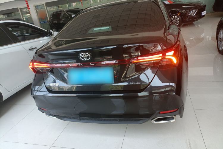 Used Toyota Avalon 2019 2.0L XLE Premium Edition China VI
