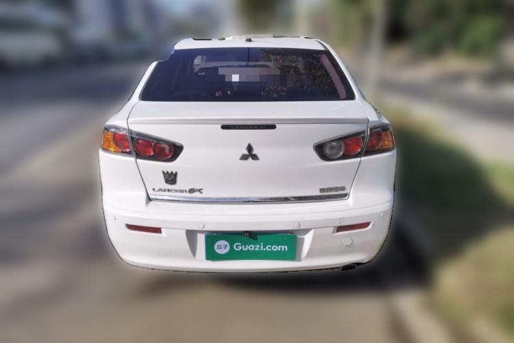 Used Mitsubishi Lancer EX 2011 Chasing Edition 1.8L CVT Limited Model
