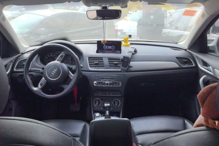 Used Audi Q3 2017 30 TFSI Fashion Model
