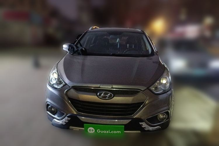 Used Hyundai ix35 2012 2.0L Automatic Two-Wheel Drive Elite Edition GLS
