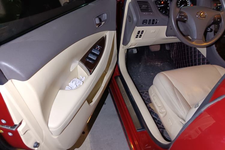 Used Lexus ES 2010 240 Luxury Edition
