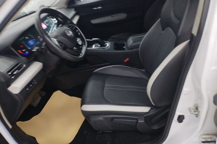 Used Dongfeng Aeolus E70 2023 500 Smart Edition Lithium Iron Phosphate 48.6 kWh 120 kW