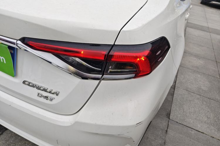 Used Toyota Corolla 2019 1.2T S-CVT GL-i Elite Edition Right Rear Taillight
