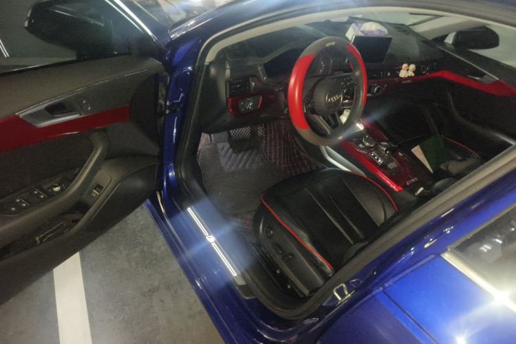 Used Audi A4L 2019 40 TFSI Fashion Edition China VI Emission Standard