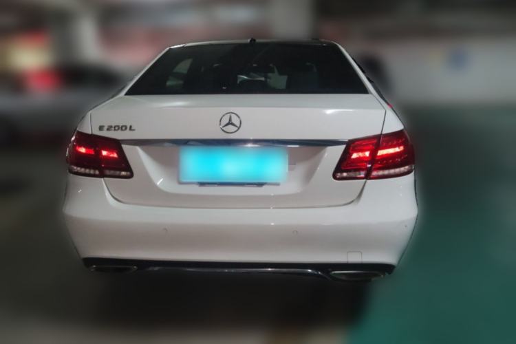 Used Mercedes-Benz E-Class 2015 E 200 L Rear
