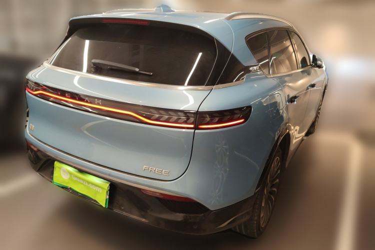 Used VOYAH FREE 2021 Four-Wheel Drive Standard Range-Extended Exclusive Luxury Package Rear Right 45 Deg