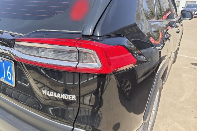 Used Toyota Wildlander 2022 Updated Version 2.0L CVT Two-Wheel Drive Leading Edition
