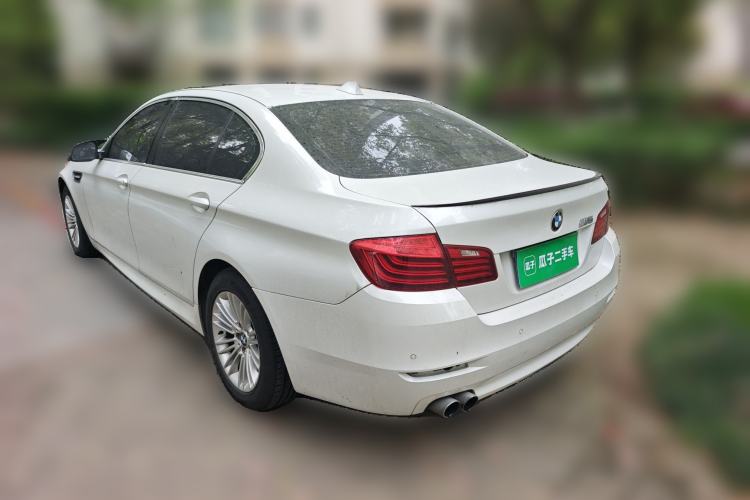 Used BMW 5 Series 2014 520Li Elegant Model Rear Left 45 Deg