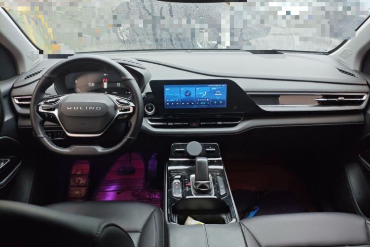 Used Wuling Victory 2020 1.5T CVT Flagship Edition Center Console