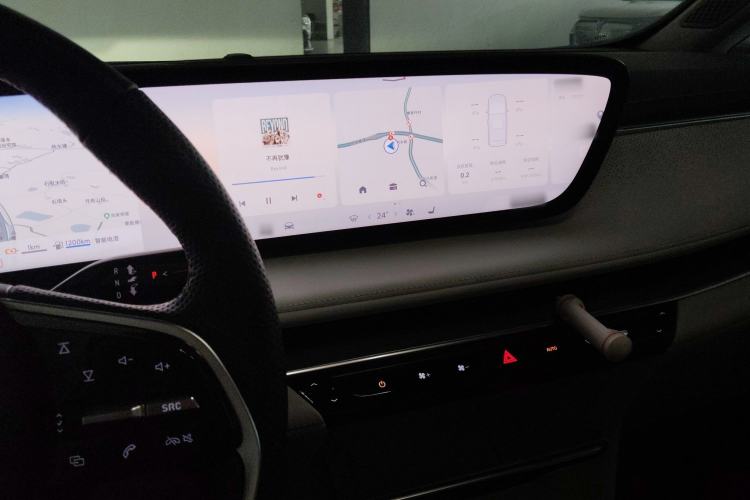 Used Buick GL8 New Energy 2024 Lu Zun Luxury Edition 7-Seater Audio And AC Panel