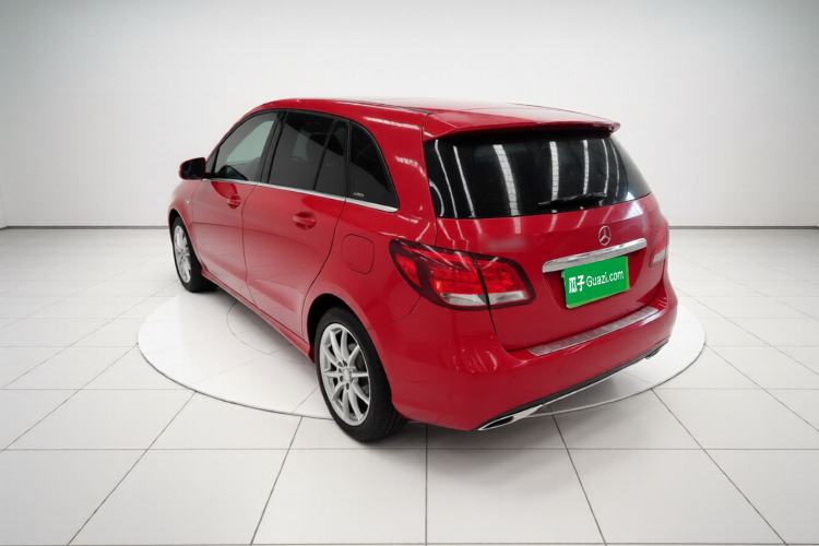 Used Mercedes-Benz B-Class 2015 B 200 Sport Edition Exterior 2