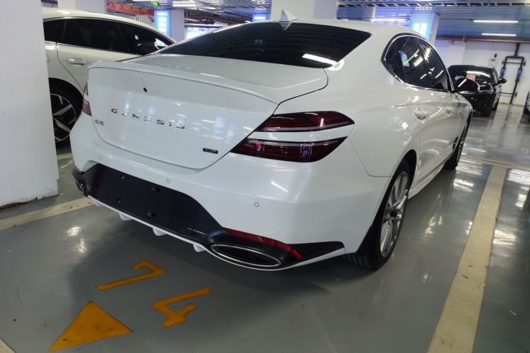 Used Genesis G70 2021 2.0T Rear-Drive Luxury Edition