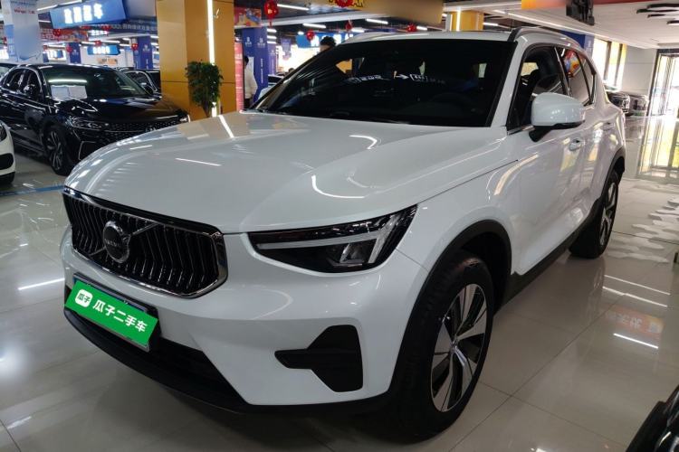 Used Volvo XC40 2023 B3 Zhiyuan Luxury Edition