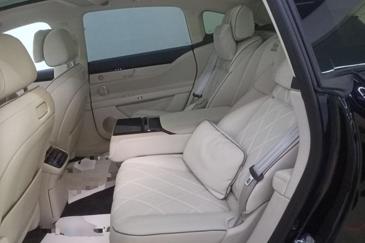 Used Hima Stelato S9 2025 Extended-Range Ultra Left Rear Seat