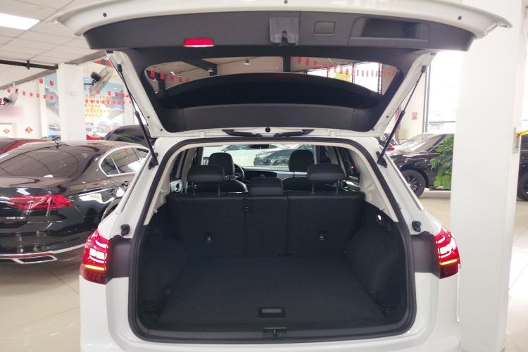 Used Volkswagen Tayron 2020 280TSI Two-Wheel Drive Luxury Connect Edition