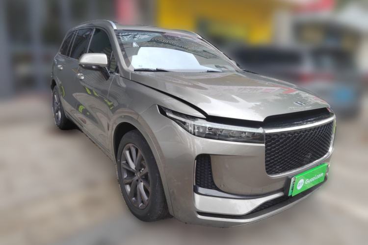 Used Li Auto ONE 2021 Extended-Range 6-Seater Version Front Right 45 Deg