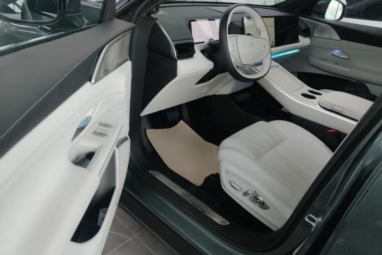 Used XPeng G9 2025 625 Long-Range Max
