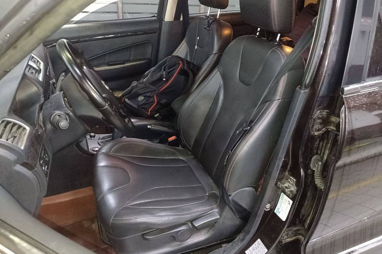 Used Dongfeng Fengon 370 2016 1.5L Manual Luxury 7-Seater