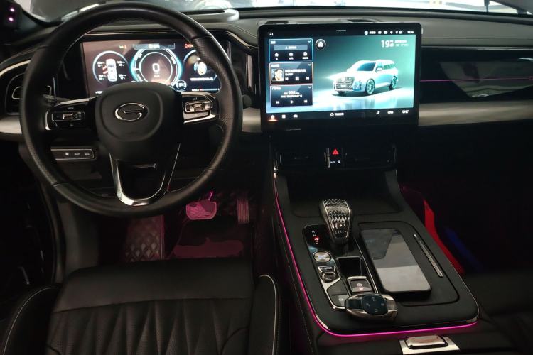 Used GAC Trumpchi GS8 2022 Double-Energy Series 2.0TM Four-Wheel Drive Premium Edition (7 Seats)