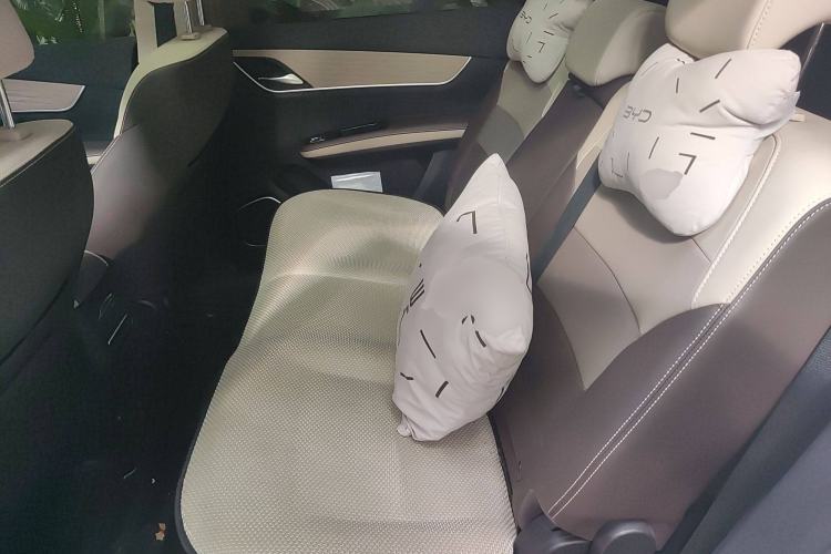 Used BYD Song MAX New Energy 2022 DM-i 105KM Flagship Model