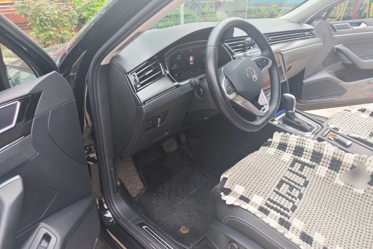Used Volkswagen Magotan 2021 330TSI DSG 30th Anniversary Edition
