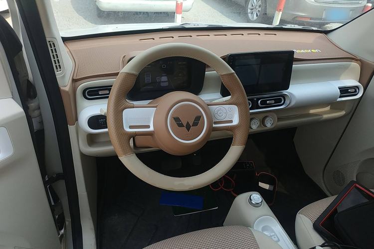 Used Wuling Hongguang MINIEV 2024 3rd Generation 215km Youth Edition