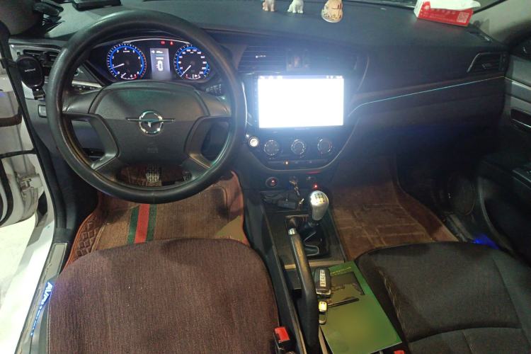 Used Haima M6 2017 1.6L Manual Comfort Model