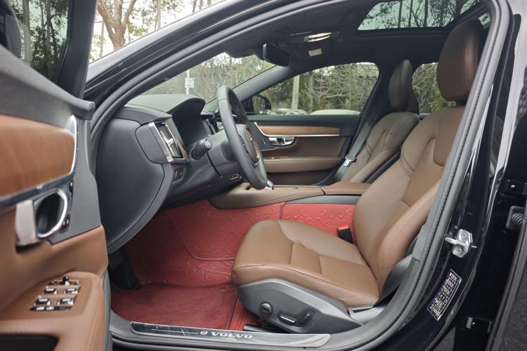 Used Volvo S90 2022 B5 Zhiyi Luxury Edition