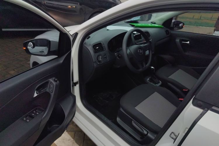 Used Volkswagen Polo 2016 1.4L Automatic Trendy Model
