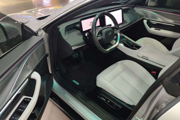 Used XPeng P7 2024 P7i 550 Pro