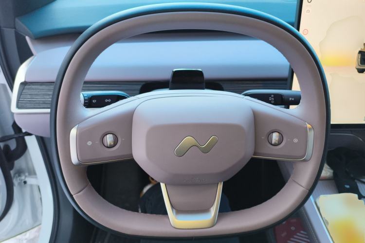 Used ONVO L60 2024 60 kWh Rear-Drive Version