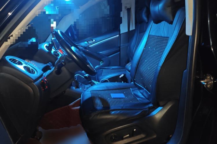 Used Volkswagen Tiguan 2013 1.8 TSI Automatic All-Wheel Drive Luxury Model Left Front Seat