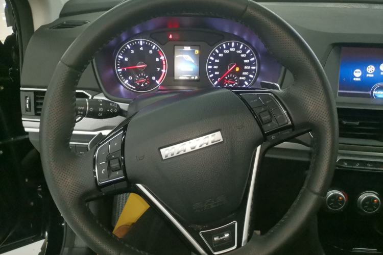 Used Haval H6 2021 Sport Edition 1.5T Automatic Elite Smart Connectivity Model with Hexagonal Grille