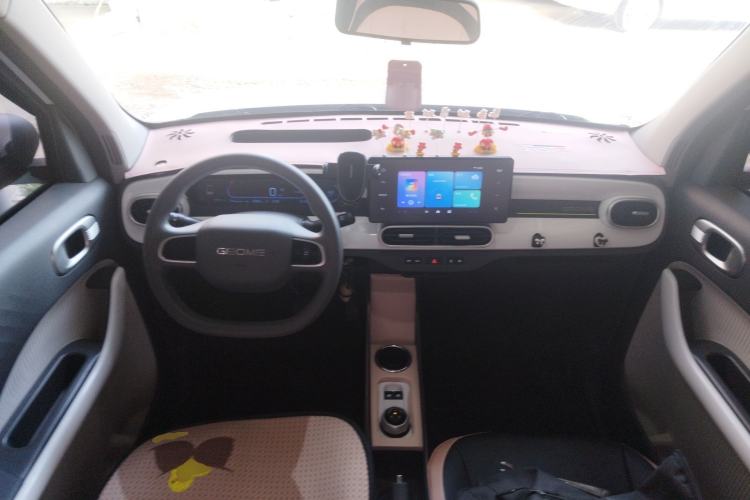 Used Geely Galaxy Panda 2025 210 km – Yuanqi Bear Center Console