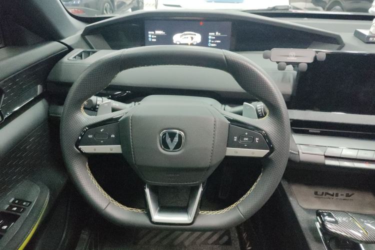 Used CHANGAN UNI-V 2022 2.0T Sporty Version Steering Wheel