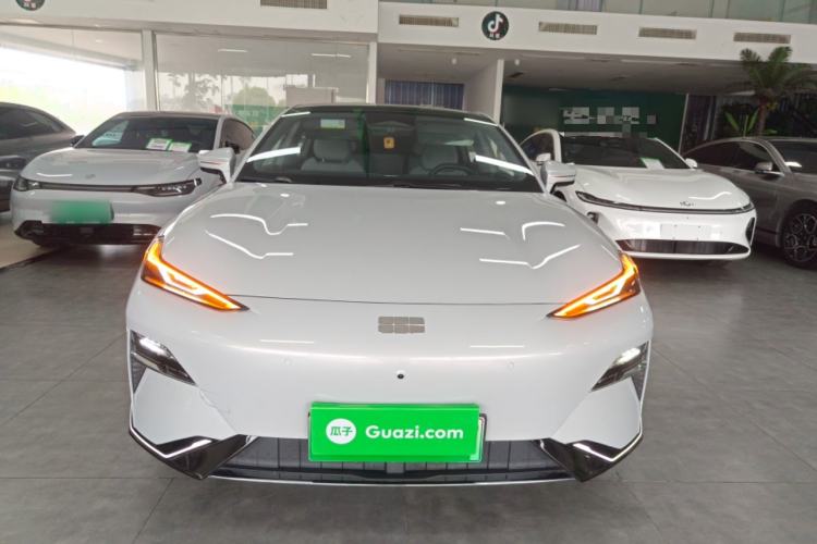 Used Geely Galaxy E8 2025 700 km Long-Range Intelligent Driving Version