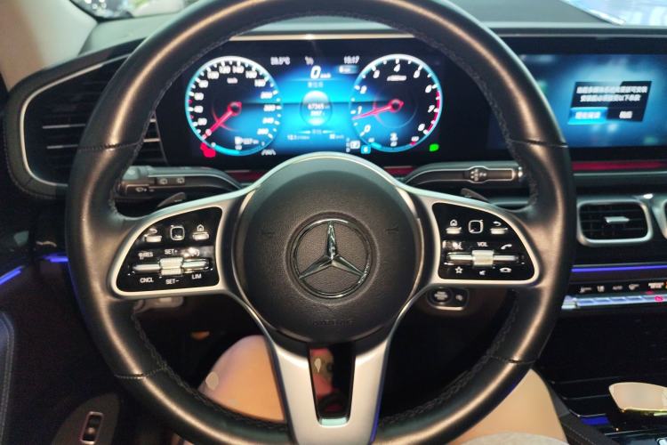 Used Mercedes-Benz GLE 2022 GLE 350 4MATIC Stylish Model Steering Wheel