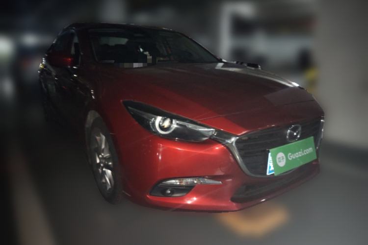 Used Mazda 3 Axela 2017 Sedan 1.5L Automatic Luxury Model China VI Standard
