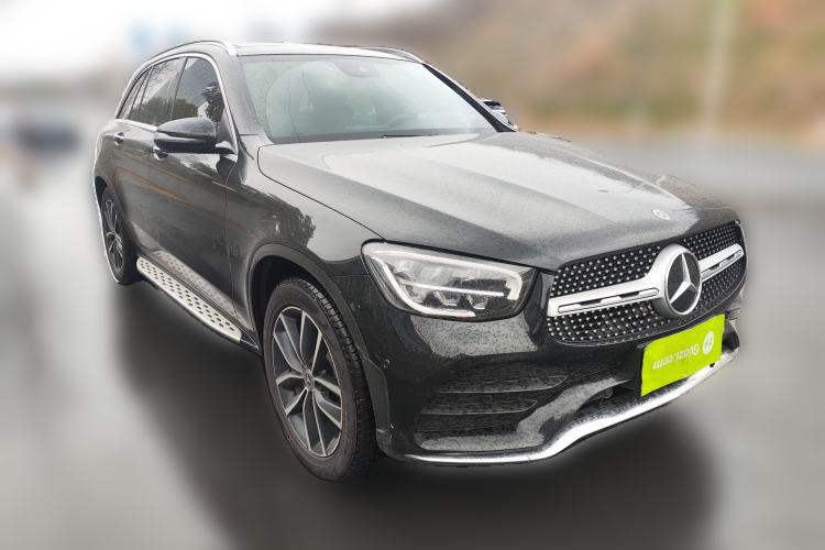 Used Mercedes-Benz GLC 2022 Refreshed GLC 300 L 4MATIC Dynamic Edition Front Right 45 Deg