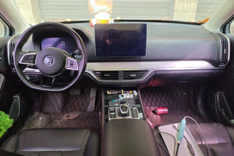 Used BYD Tang New Energy 2018 DM 2.0T All-Wheel Drive Smart Connectivity Luxury Model 7 Seats China V Emission Standard
