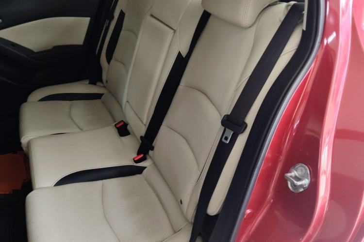 Used Mazda Mazda 3 Axela 2016 Sedan 2.0L Automatic Sport Model
