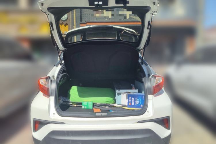 Used Toyota C-HR 2020 2.0L Leading Edition Trunk