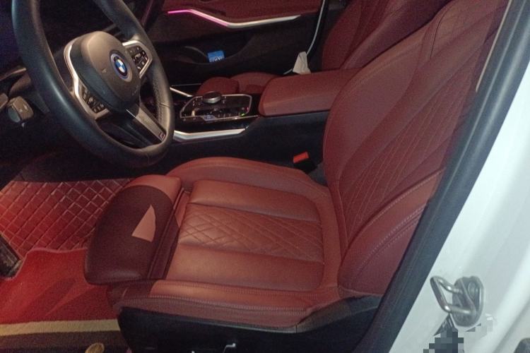 Used BMW i3 2024 eDrive 35 L Left Front Seat