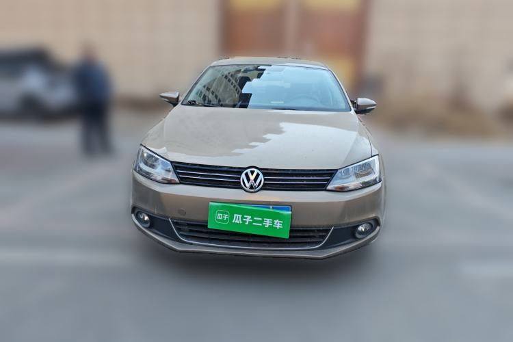 Used Volkswagen Sagitar 2014 Revised Version 1.6L Automatic Comfort Edition Front