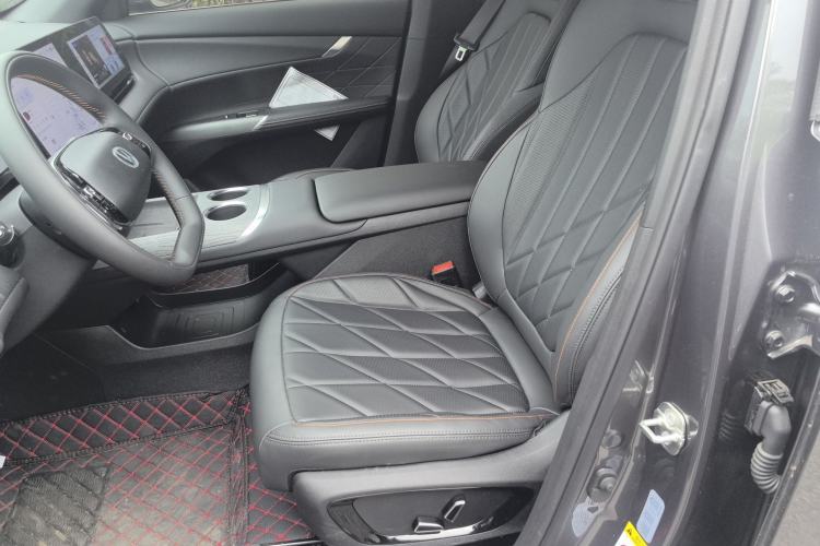 Used CHANGAN CS75 PLUS 2025 4th Generation 1.5T New Blue Whale Smart Luxury Edition