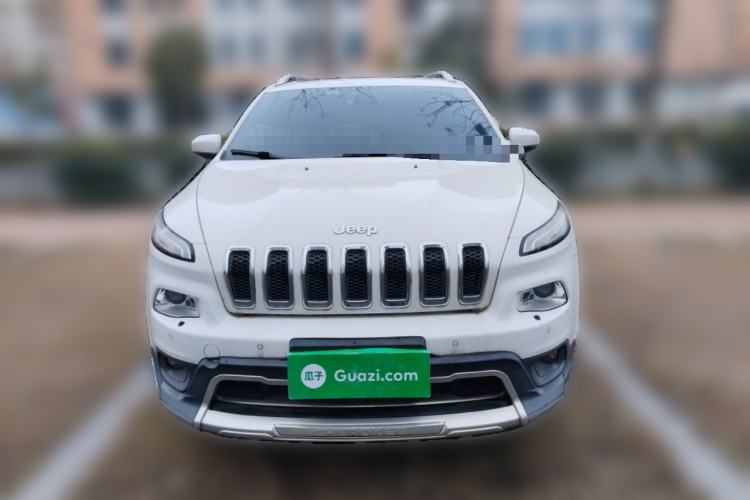 Used Jeep Cherokee 2016 2.4L All-in-One Edition
