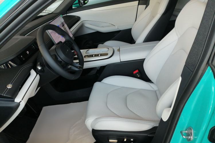 Used Xiaomi Auto SU7 2024 Rear-Drive Long-Range Intelligent Driving Version Left Front Seat